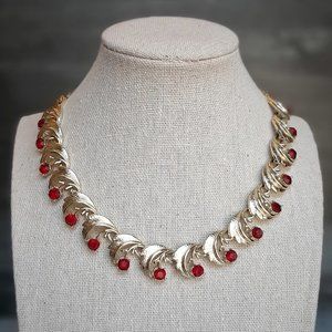 VTG Coro Leaf & Red Rhinestone Gold Tone Necklace